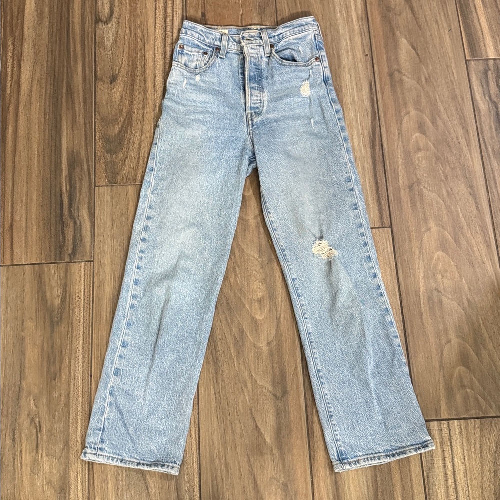 Levi’s Light Blue High Waisted Distressed Jeans size 24